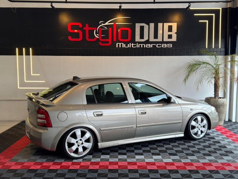 ASTRA 2.0 MPFI ADVANTAGE SEDAN 8V FLEX 4P MANUAL - 2010 - ESTâNCIA VELHA