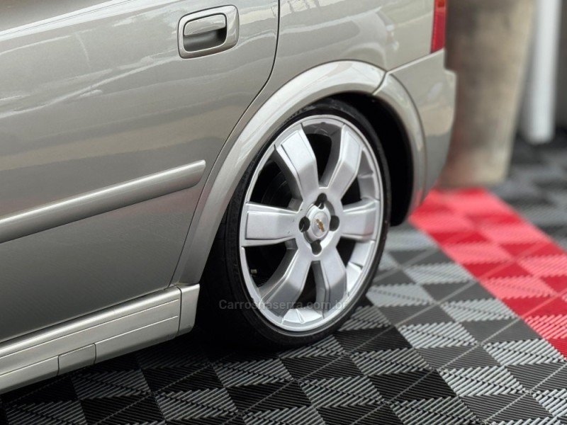 ASTRA 2.0 MPFI ADVANTAGE SEDAN 8V FLEX 4P MANUAL - 2010 - ESTâNCIA VELHA