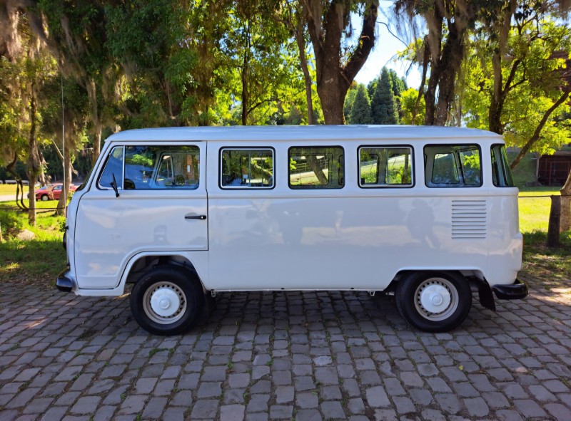 KOMBI 1.6 STD 8V GASOLINA 3P MANUAL - 1995 - CAXIAS DO SUL