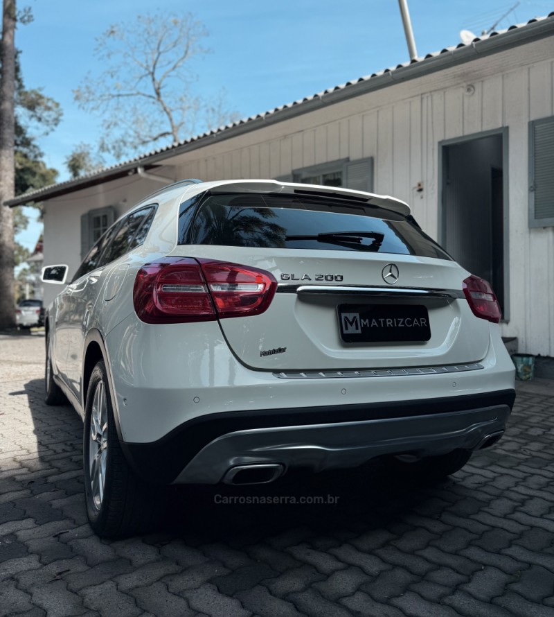 GLA 200 1.6 CGI ADVANCE 16V TURBO GASOLINA 4P AUTOMÁTICO - 2016 - CANELA