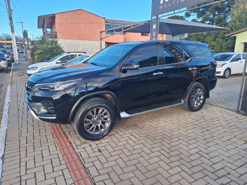 HILUX SW4 2.8 SRX 4X4 DIAMOND 16V TURBO DIESEL 4P 7 LUGARES AUTOMÁTICO - 2021 - CAMBARá DO SUL