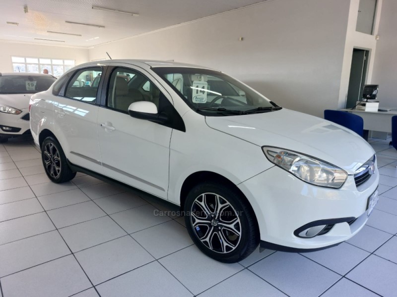 grand siena 1.6 mpi essence 16v flex 4p manual 2014 bento goncalves