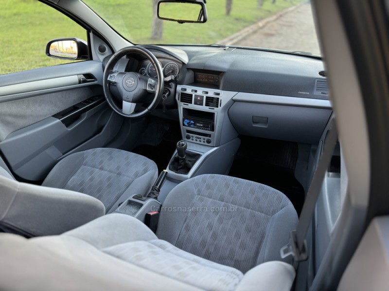 VECTRA 2.0 MPFI ELEGANCE 8V FLEX 4P MANUAL - 2006 - CASCA