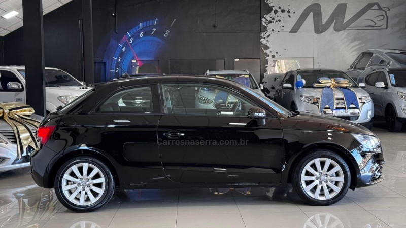 A1 1.4 TFSI SPORT 16V 185CV GASOLINA 2P AUTOMÁTICO - 2011 - ESTâNCIA VELHA