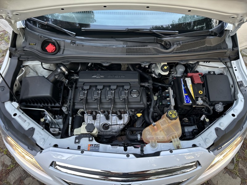 ONIX 1.4 MPFI LTZ 8V FLEX 4P MANUAL - 2015 - CAXIAS DO SUL