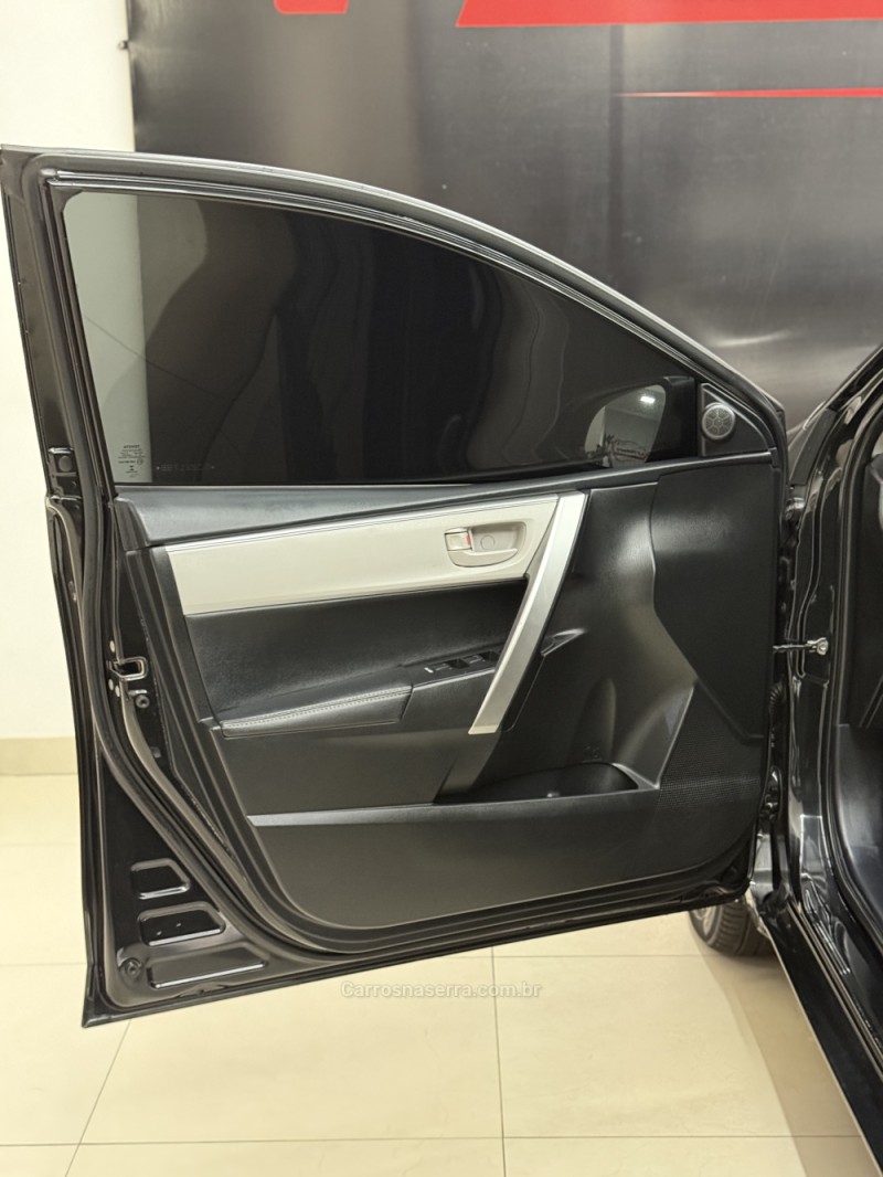 COROLLA 2.0 XEI 16V FLEX 4P AUTOMÁTICO - 2016 - FARROUPILHA