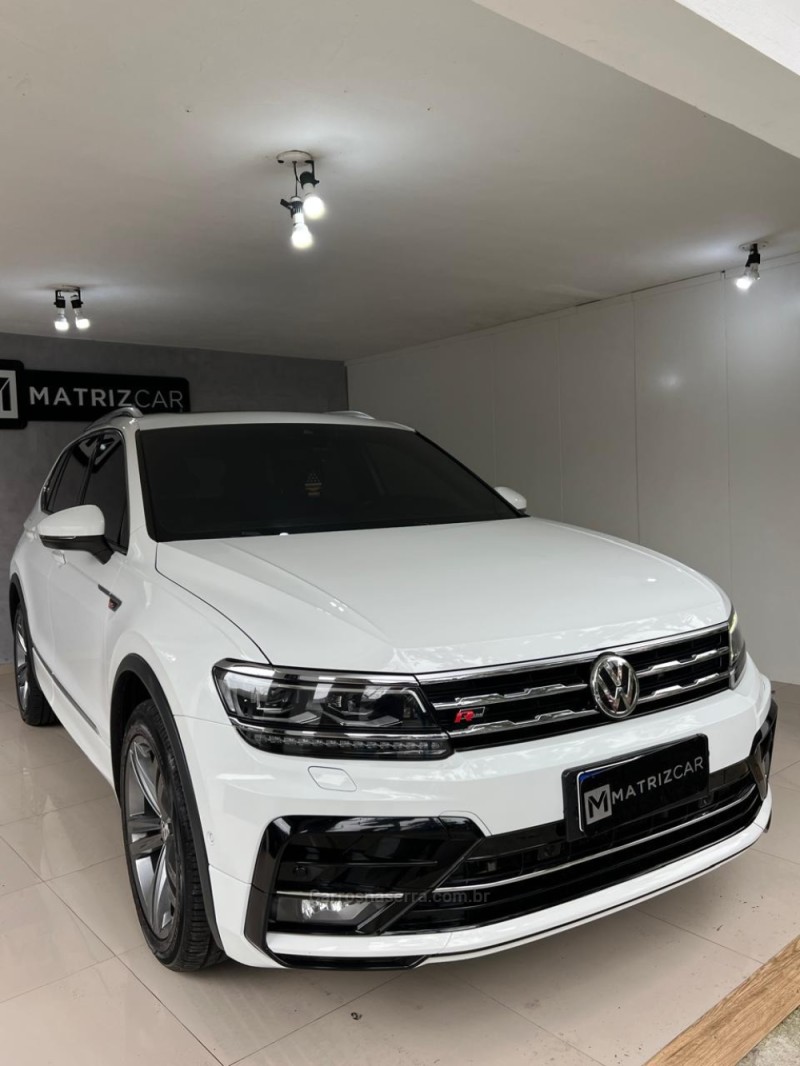 TIGUAN 2.0 ALLSPACE R-LINE 350 TSI 4X4 GASOLINA 4P - 2020 - CANELA