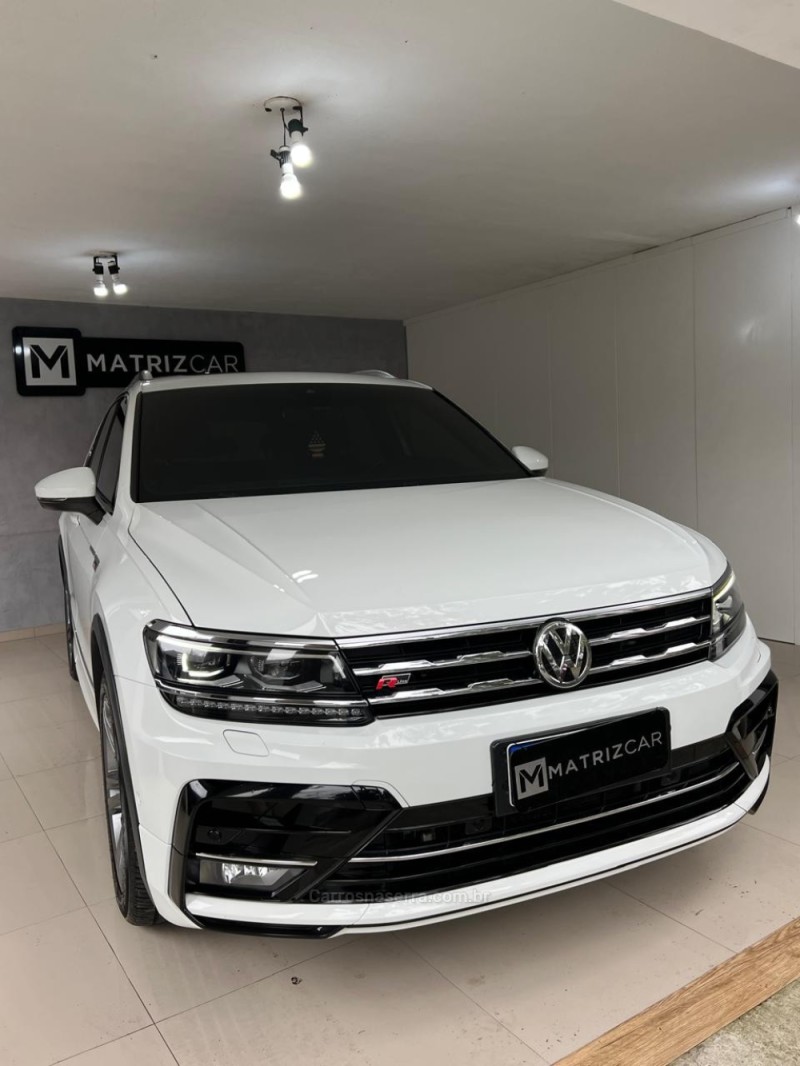 TIGUAN 2.0 ALLSPACE R-LINE 350 TSI 4X4 GASOLINA 4P - 2020 - CANELA