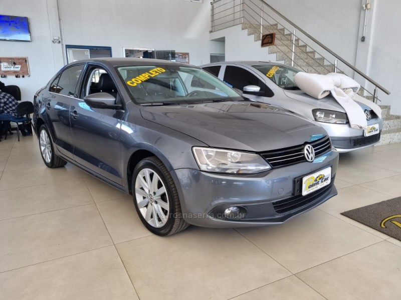 jetta 2.0 comfortline flex 4p tiptronic 2013 vacaria