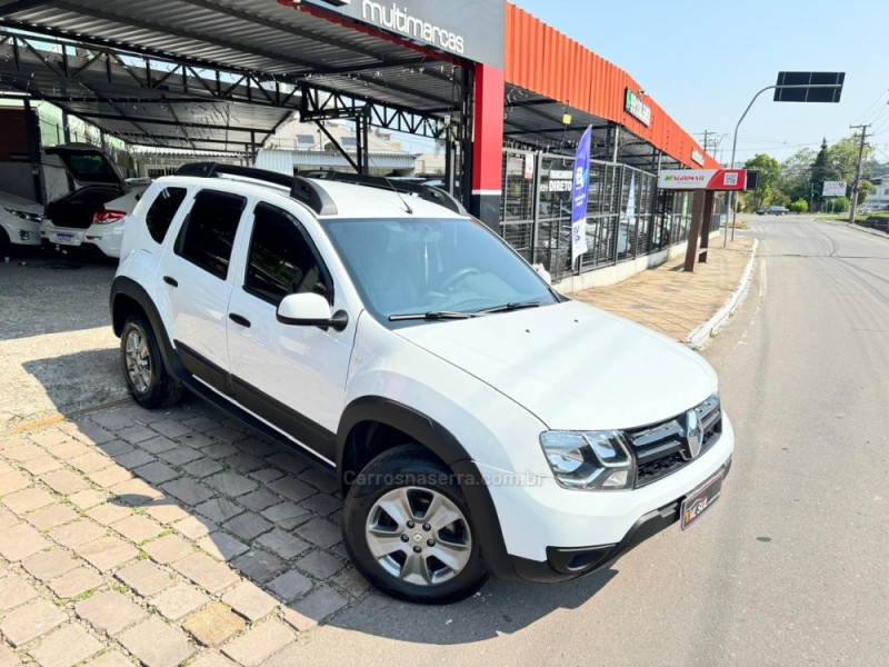 DUSTER 1.6 EXPRESSION 4X2 16V FLEX 4P MANUAL - 2016 - CAXIAS DO SUL