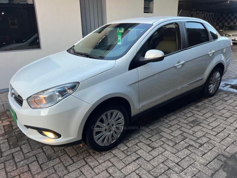 GRAND SIENA 1.6 MPI ESSENCE 16V FLEX 4P MANUAL - 2014 - NOVO HAMBURGO