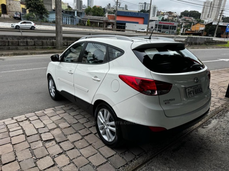 IX35 2.0 MPI 4X2 16V FLEX 4P MANUAL - 2013 - CAXIAS DO SUL