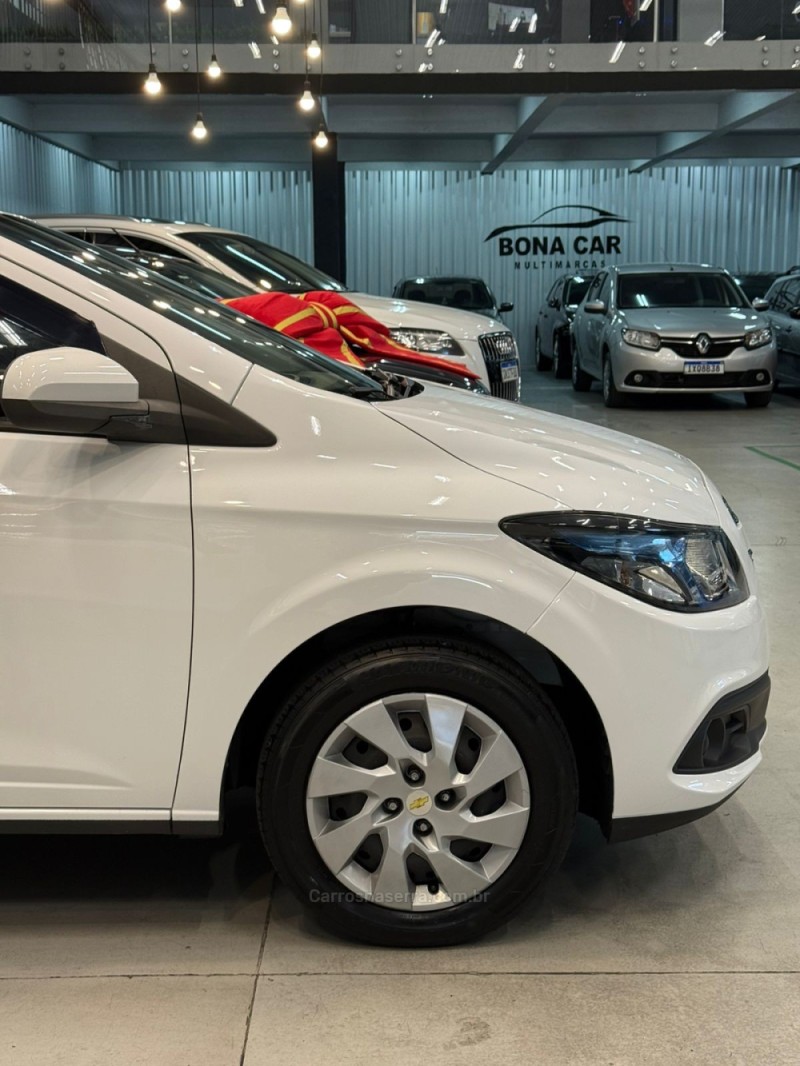 PRISMA 1.4 MPFI LT 8V FLEX 4P MANUAL - 2015 - CAXIAS DO SUL