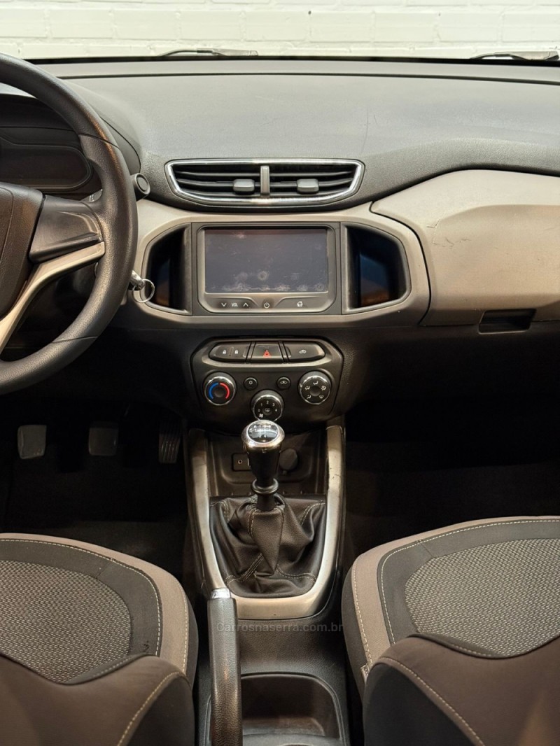 PRISMA 1.4 MPFI LT 8V FLEX 4P MANUAL - 2015 - CAXIAS DO SUL
