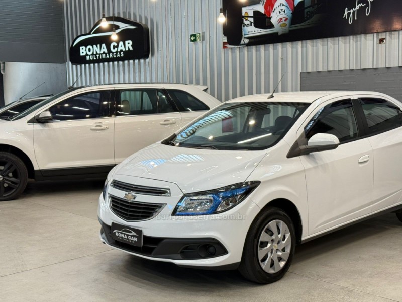 PRISMA 1.4 MPFI LT 8V FLEX 4P MANUAL - 2015 - CAXIAS DO SUL
