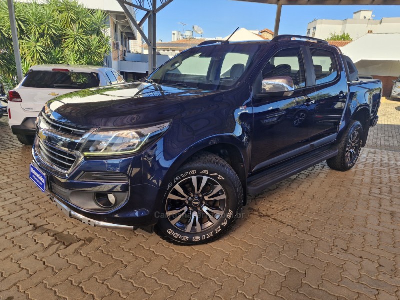 S10 2.4 MPFI LTZ 4X4 CD 8V FLEX 4P MANUAL - 2017 - LAJEADO