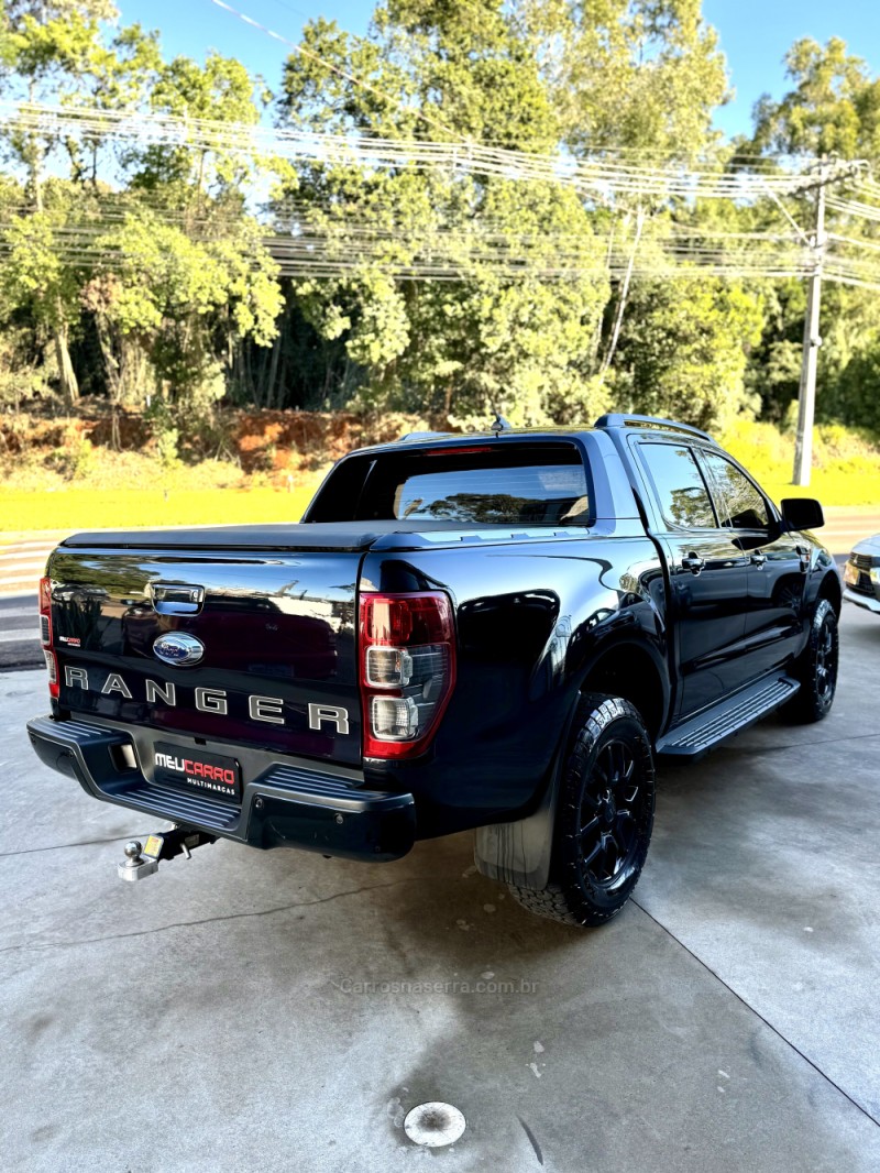 RANGER 2.2 BLACK 4X2 CD 16V DIESEL 4P AUTOMÁTICO - 2023 - LAJEADO
