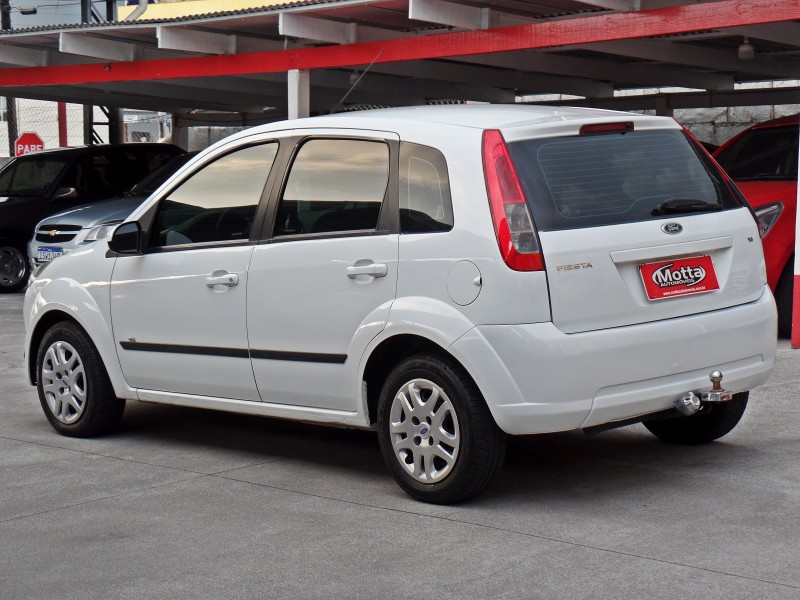 FIESTA 1.6 ROCAM SE 8V FLEX 4P MANUAL - 2014 - CAXIAS DO SUL