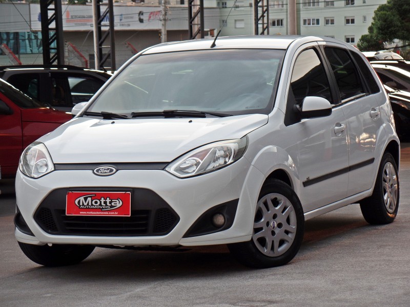 FIESTA 1.6 ROCAM SE 8V FLEX 4P MANUAL - 2014 - CAXIAS DO SUL
