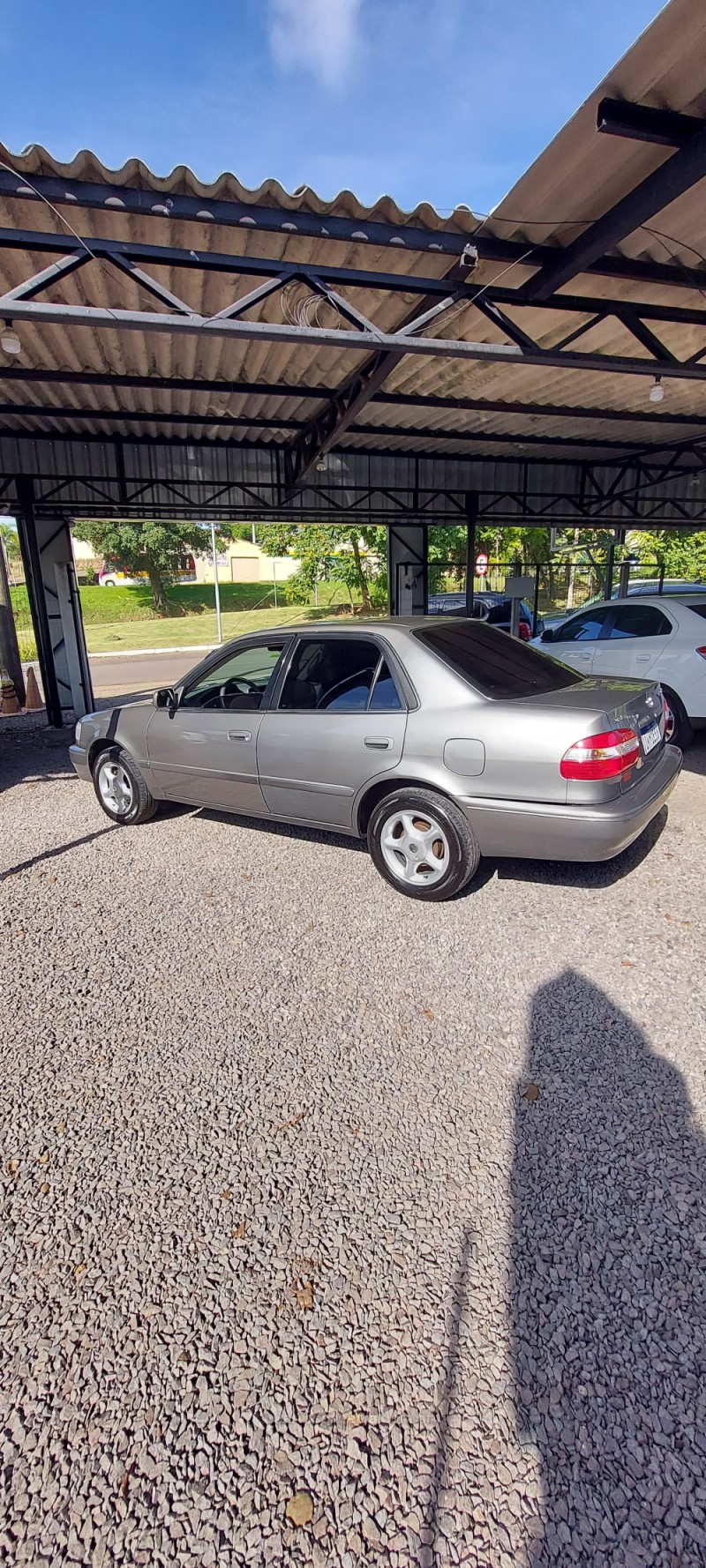 COROLLA 1.8 XEI 16V FLEX 4P MANUAL - 2002 - BOM PRINCíPIO