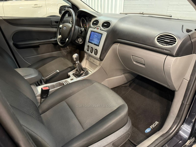 FOCUS 1.6 GLX 16V FLEX 4P MANUAL - 2013 - CAXIAS DO SUL