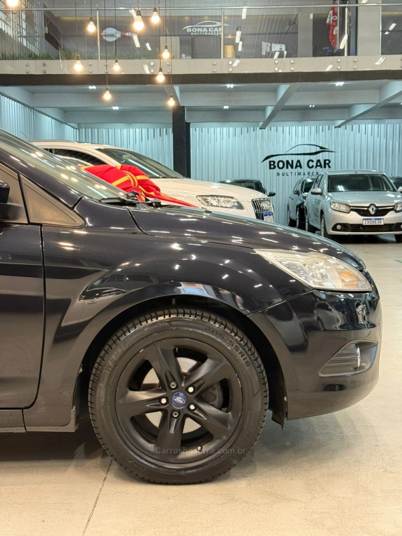 FOCUS 1.6 GLX 16V FLEX 4P MANUAL - 2013 - CAXIAS DO SUL