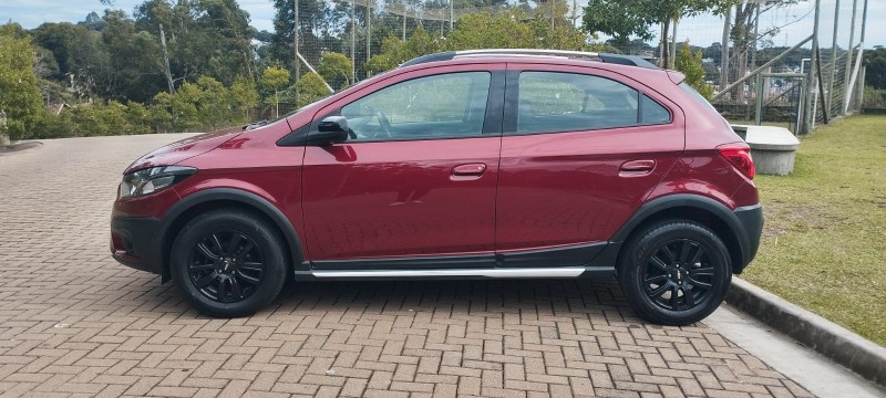 ONIX 1.4 MPFI ACTIV 8V FLEX 4P MANUAL - 2019 - CANELA