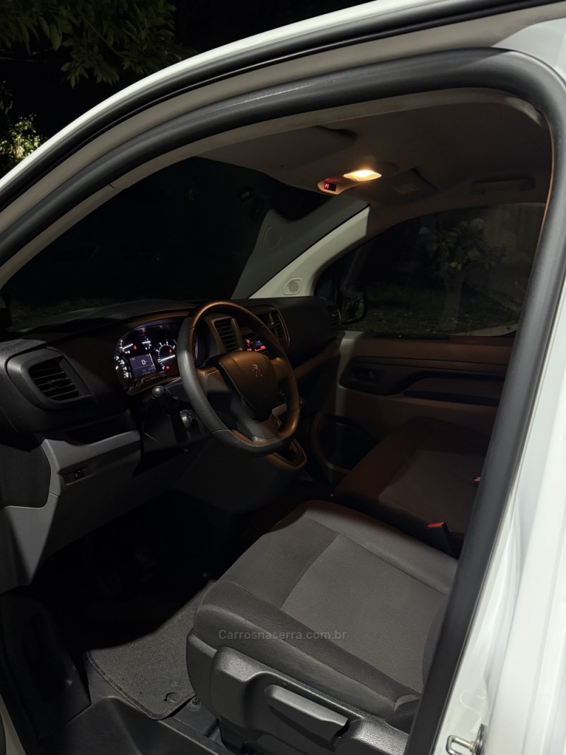 EXPERT 1.6 BLUEHDI DIESEL BUSINESS PACK MANUAL - 2022 - CAXIAS DO SUL