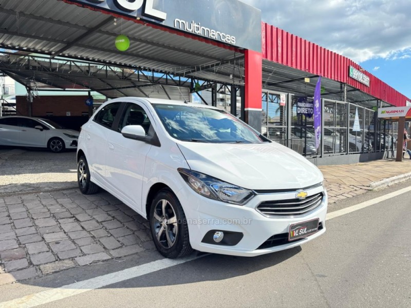 ONIX 1.4 MPFI LTZ 8V FLEX 4P MANUAL - 2017 - CAXIAS DO SUL