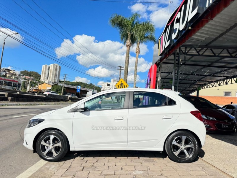 ONIX 1.4 MPFI LTZ 8V FLEX 4P MANUAL - 2017 - CAXIAS DO SUL