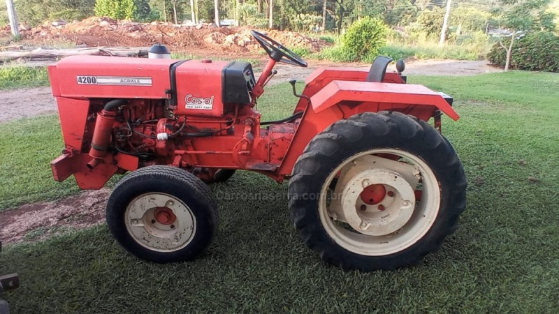 TRATOR 4200  - 1985 - BENTO GONçALVES