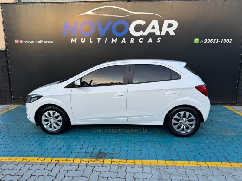 ONIX 1.4 MPFI LT 8V FLEX 4P MANUAL - 2018 - ESTâNCIA VELHA
