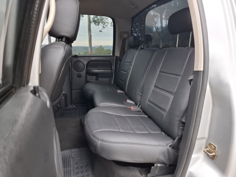 RAM 5.9 2500 SLT 4X4 CD I6 24V TURBO DIESEL 4P AUTOMÁTICO - 2005 - BENTO GONçALVES