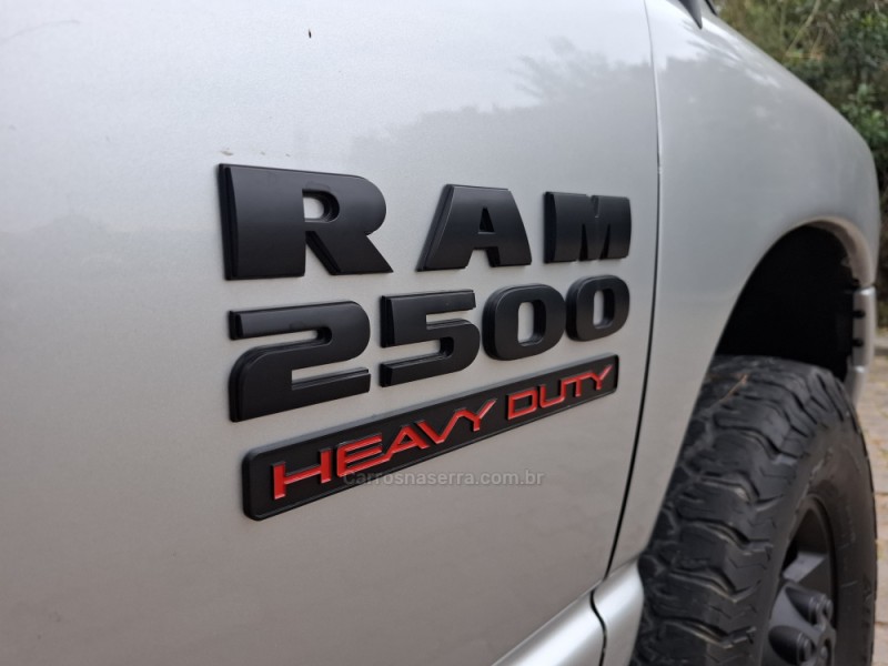RAM 5.9 2500 SLT 4X4 CD I6 24V TURBO DIESEL 4P AUTOMÁTICO - 2005 - BENTO GONçALVES
