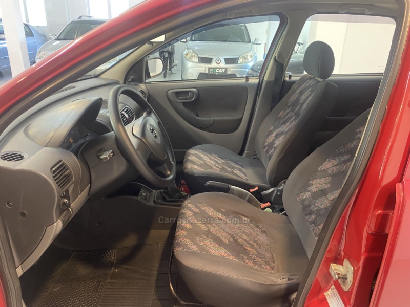 CORSA 1.0 MPFI 8V GASOLINA 4P MANUAL - 2004 - BENTO GONçALVES