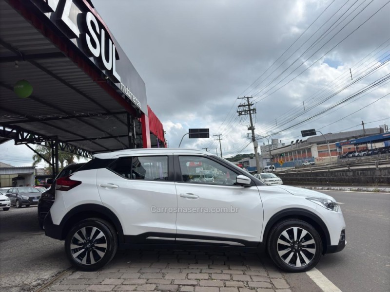 KICKS 1.6 16V FLEX SL 4P XTRONIC - 2017 - CAXIAS DO SUL