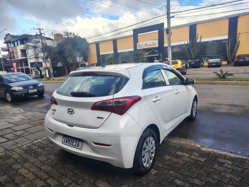 HB20 1.0 COMFORT 12V FLEX 4P MANUAL - 2015 - GUAPORé