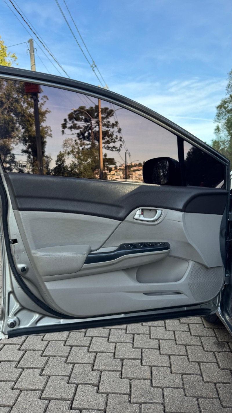 CIVIC 1.8 LXL 16V FLEX 4P AUTOMÁTICO - 2012 - GUAPORé
