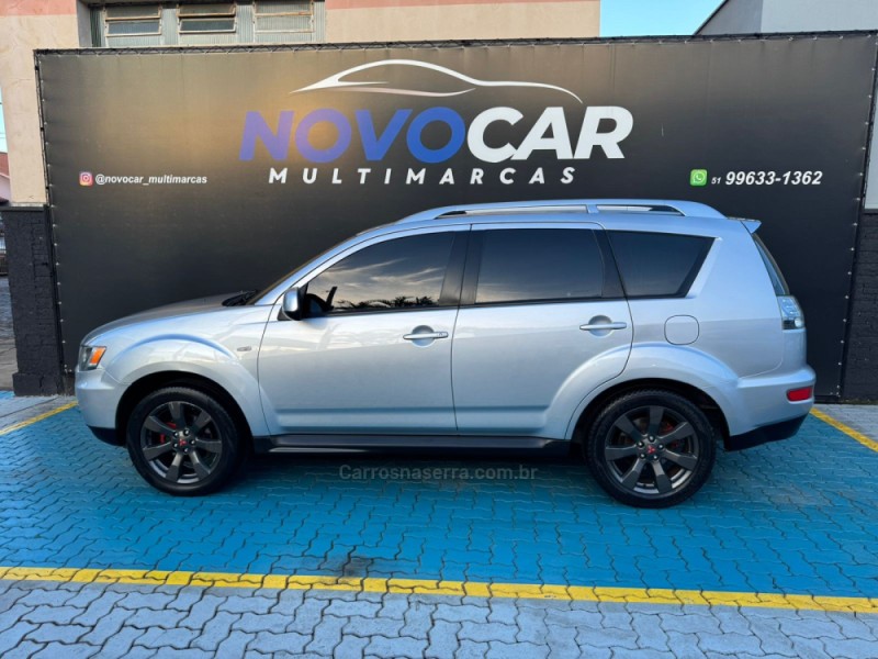OUTLANDER 3.0 GT 4X4 V6 24V GASOLINA 4P AUTOMÁTICO - 2010 - ESTâNCIA VELHA