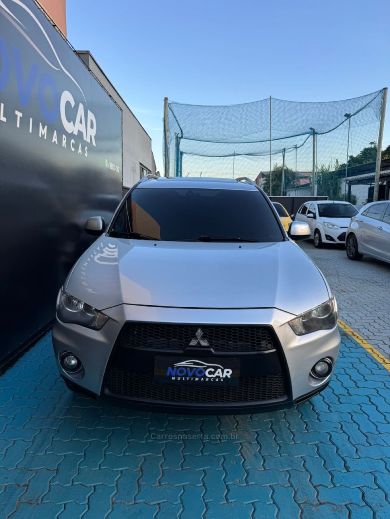 OUTLANDER 3.0 GT 4X4 V6 24V GASOLINA 4P AUTOMÁTICO - 2010 - ESTâNCIA VELHA