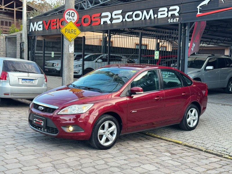 focus 2.0 glx sedan 16v flex 4p manual 2010 caxias do sul
