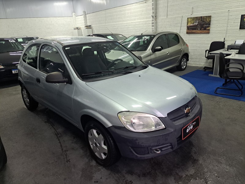 CELTA 1.0 MPFI LIFE 8V FLEX 2P MANUAL - 2011 - FARROUPILHA