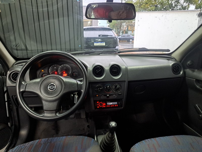 CELTA 1.0 MPFI LIFE 8V FLEX 2P MANUAL - 2011 - FARROUPILHA