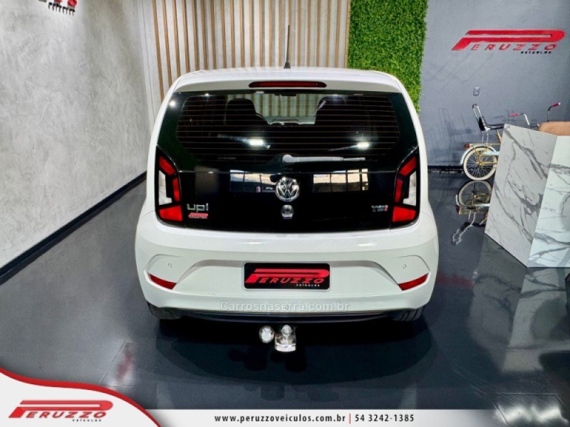 UP 1.0 TSI MOVE UP 12V FLEX 4P MANUAL - 2018 - NOVA PRATA