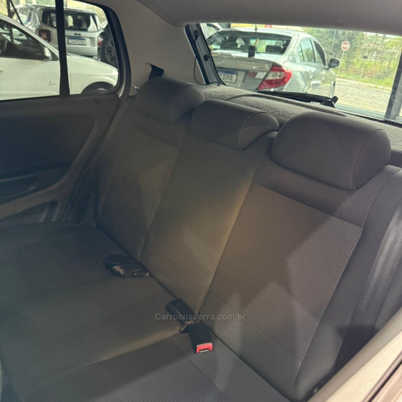 FOX 1.6 MI PRIME 8V FLEX 4P MANUAL - 2012 - NOVO HAMBURGO