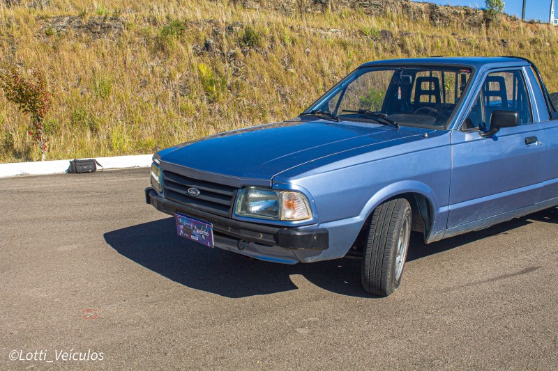 PAMPA 1.6 L CS 8V GASOLINA 2P MANUAL - 1997 - FARROUPILHA