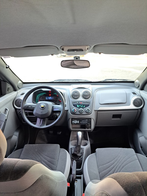 AGILE 1.4 MPFI LTZ 8V FLEX 4P MANUAL - 2011 - FARROUPILHA