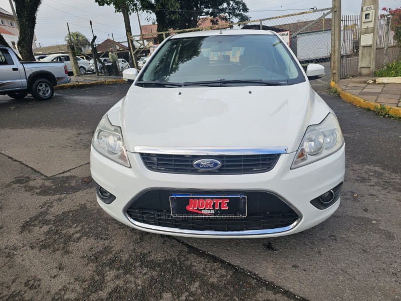 FOCUS 2.0 GLX 16V FLEX 4P MANUAL - 2011 - BENTO GONçALVES