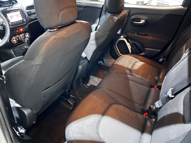 RENEGADE 1.8 16V FLEX LONGITUDE 4P AUTOMÁTICO - 2016 - CAXIAS DO SUL