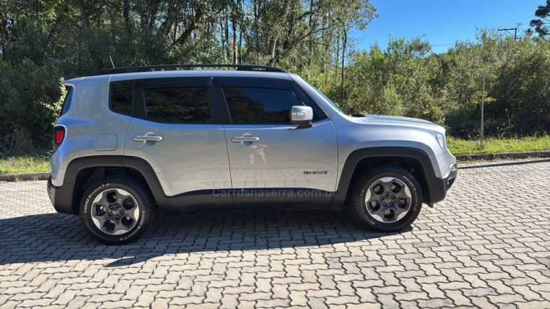 RENEGADE 1.8 16V FLEX 4P AUTOMÁTICO - 2021 - BENTO GONçALVES